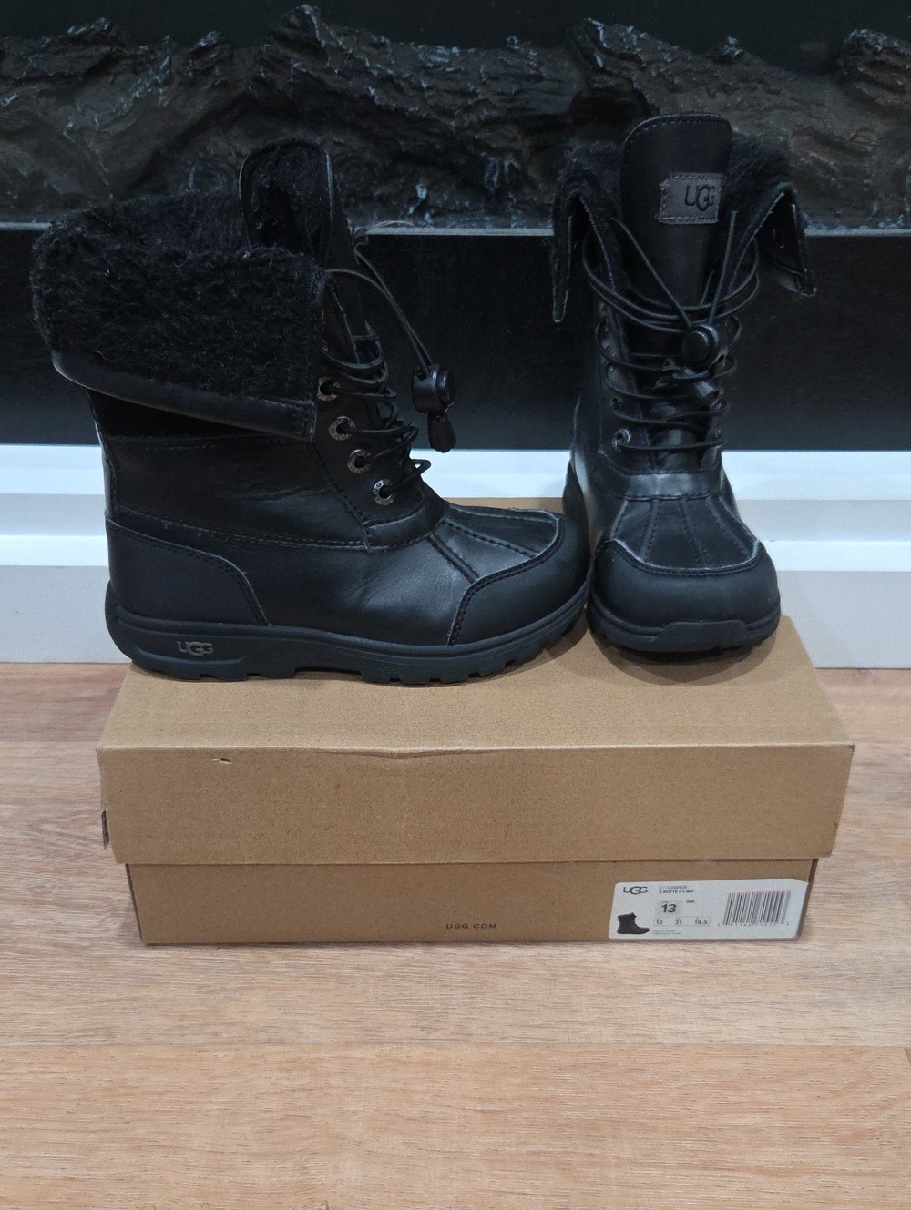 UGG Kids Black Pull Lace-Up Faux-Fur Winter Boots